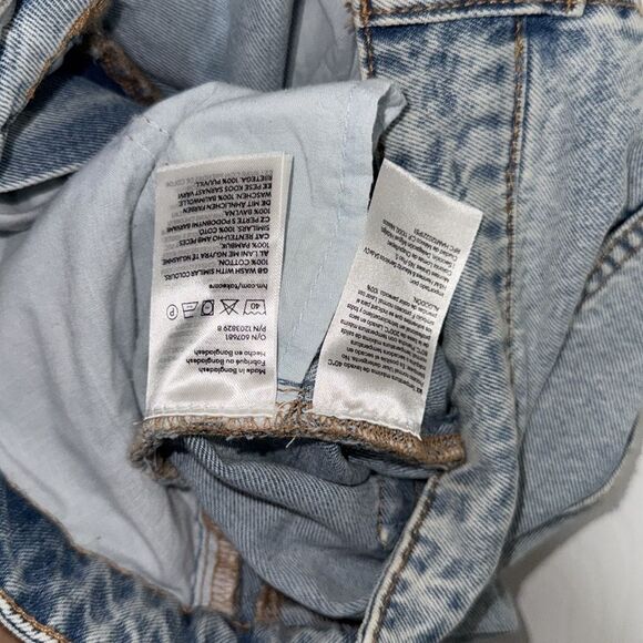 H&M Divided Women's light wash denim wide leg Jeans US 10 LIKE NEW - Picture 10 of 12